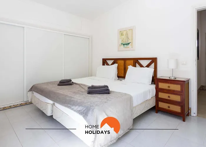 #134 Dias 2 By Holidays アルブフェイラ