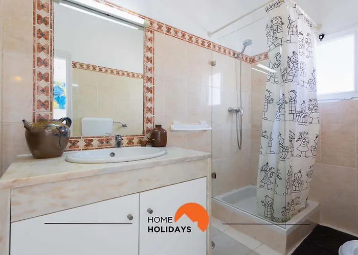 #134 Dias 2 By Holidays 別荘