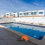 #134 With Pool Family Friendly
